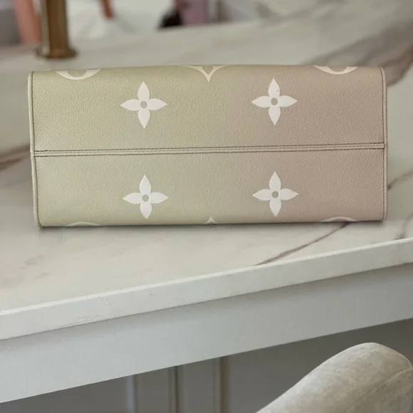 Authentic Louis Vuitton On The Go MM Sunset Kaki. πΈπ - Picture 6 of 13